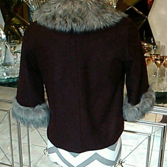 Crop Jacket With Faux Fur - Picture 4 of 5